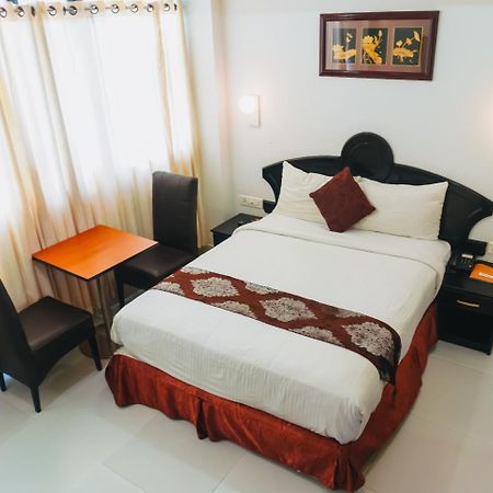 Chothys Park Thiruvananthapuram Exterior photo